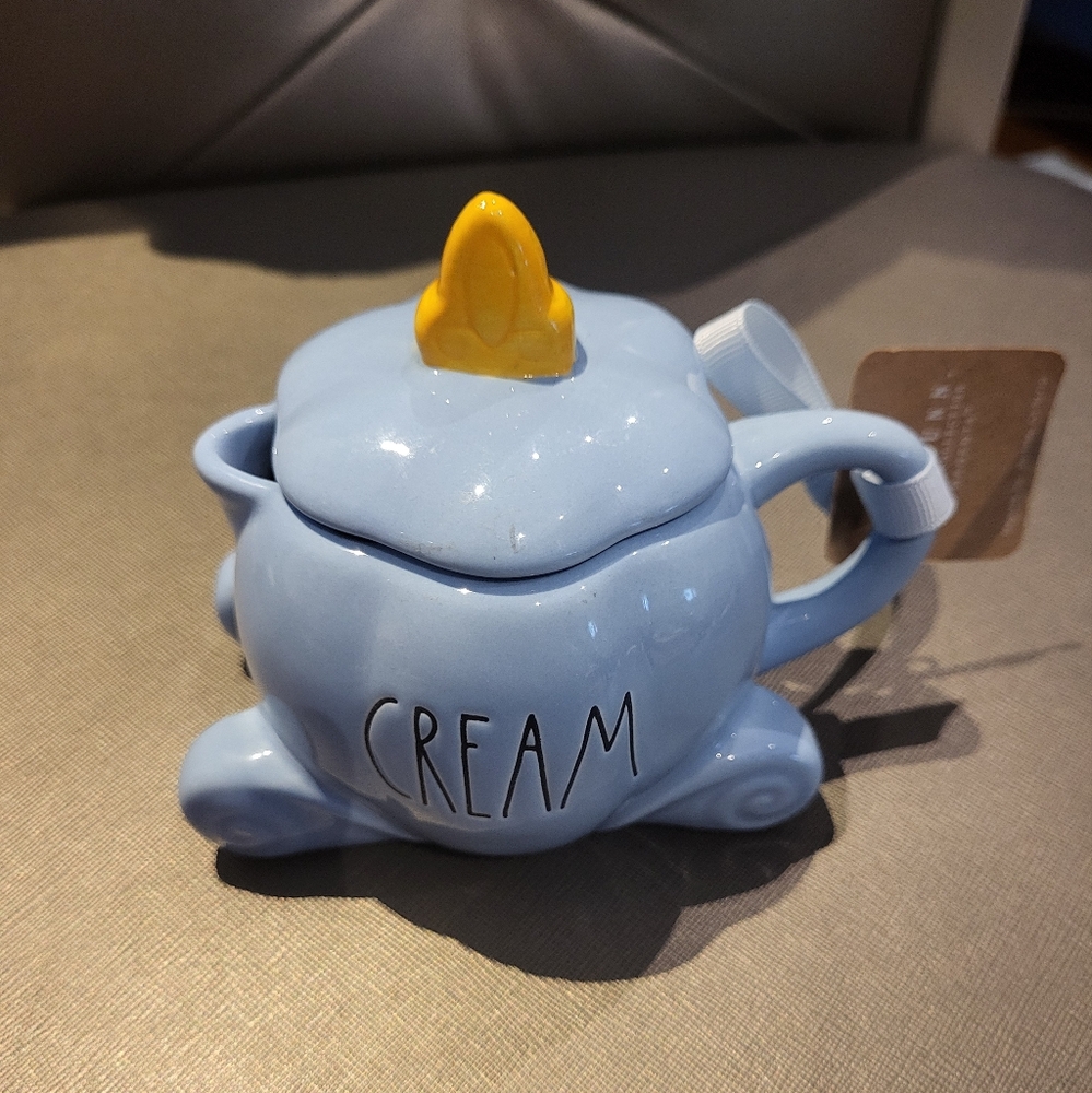 Rae Dunn Disney Cinderella Pumpkin Carriage Shaped Cream Creamer